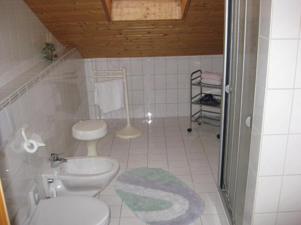 Ferienwohnungen Grill Schönberg Kamer foto